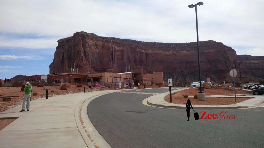 Torrey To Kayenta To The Grand Canyon! 24 We have arrived at the monumental valley tribal park aka tse'bii'ndzisgaii!