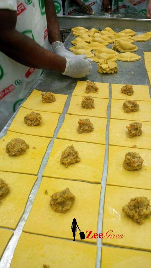 Meat pie, veggy pie or chicken pie? I sha wan chop