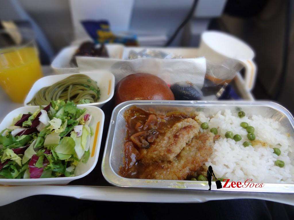 Lunch on Lufthansa was absolutely fantastic. Outstanding. 