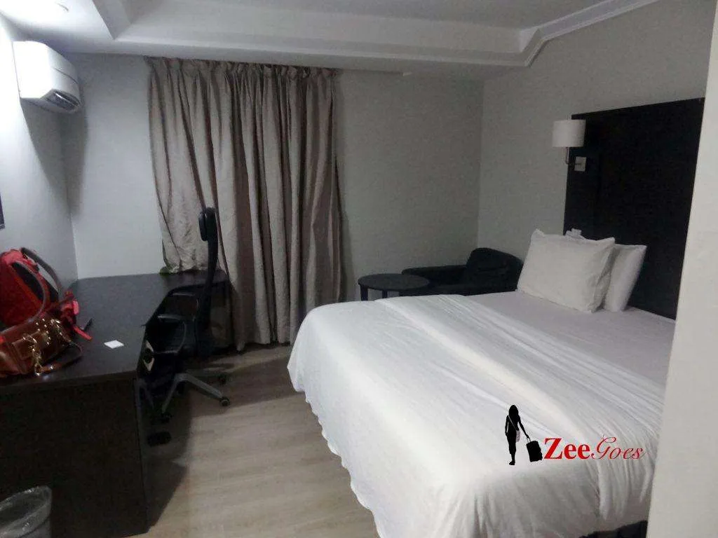 I was pretty impressed by my room. The room number system was a bit confused, but it was much better than i expected
