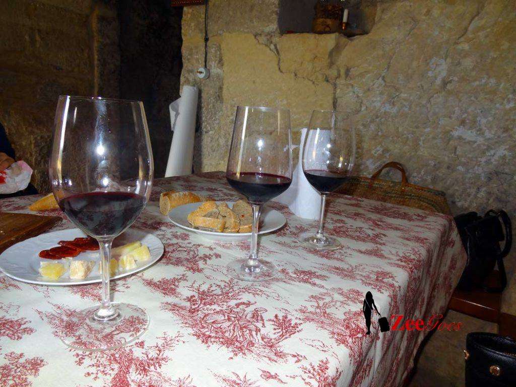 Time soak my taste buds in rouge